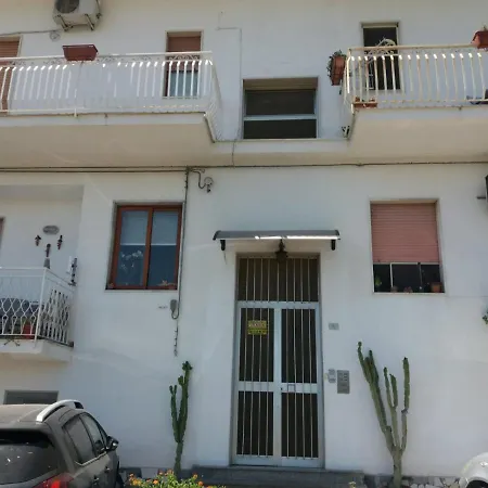 Apartamento Vicino Al Mare Giardini-Naxos