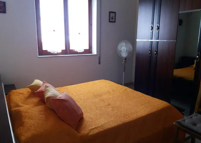 Vicino Al Mare Apartment *